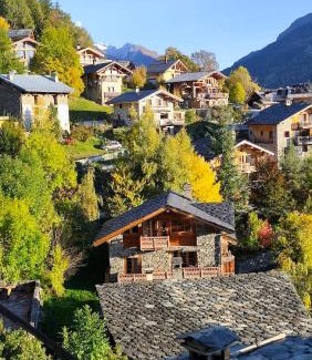 Montvalezan Chalet De Esquí | Chalet Roger