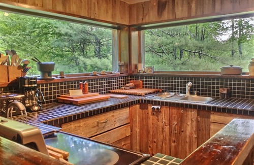 Sutton Cabaña | Montaña rio chalet romantique