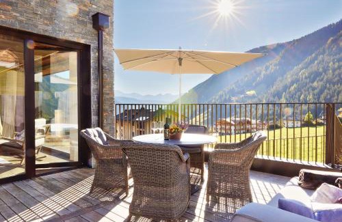 Santa Maddalena Chalet De Esquí | Chalet SALENA luxury lodge