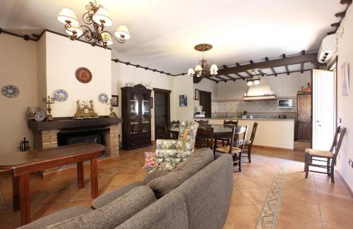 Sanlúcar la Mayor Casa | Chalet San Jose
