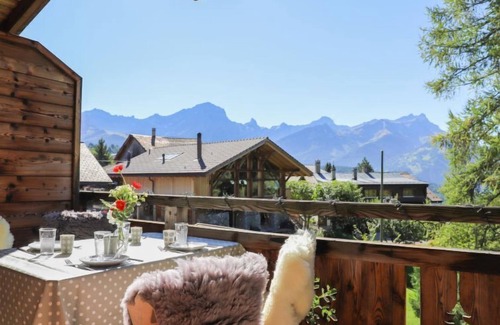 Chesieres Apartamento | Chalet Sans Soucis by Interhome