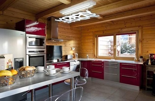 Plangagnant Chalet De Esquí | Chalet, sauna, terraza, chimenea o estufa a leña, parking, tv, local para esquís, 270m², La Plagne