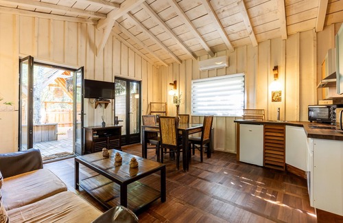 Lacanau Chalet De Esquí | Chalet "Savannaketh" con terrazas privadas y Wi-Fi