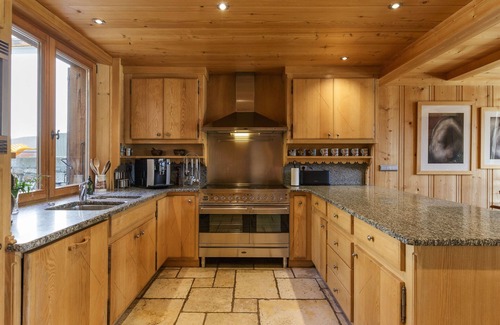 Les Tines Chalet De Esquí | Chalet Scierie