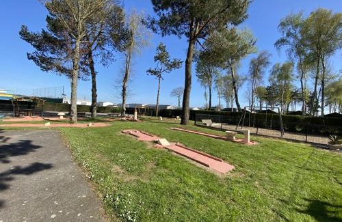 Guidel-Plages Apartamento | Chalet situé dans un camping 4 étoiles - 4 à 6 personnes - KIRIO