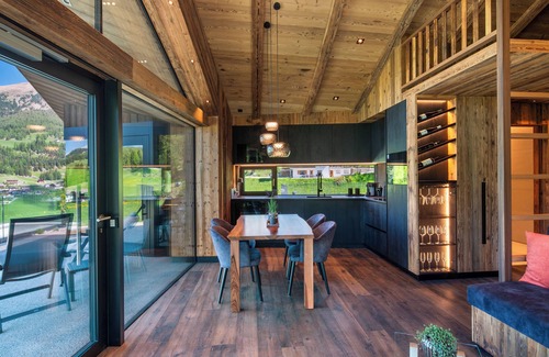 Santa Cristina Val Gardena Chalet De Esquí | Chalet 'Ski' con vistas a la montaña, terraza privada y Wi-Fi