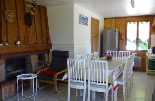 Cohennoz Chalet De Esquí | Chalet spacieux 10 pers. avec jardin, cheminée, cuisine équipée à Cohennoz, proche nature - FR-1-733-29