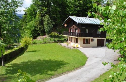 Cohennoz Chalet De Esquí | Chalet spacieux 10 pers. avec jardin, cheminée, cuisine équipée à Cohennoz, proche nature - FR-1-733-29