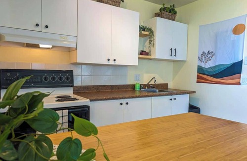 Cap-Saint-Ignace Chalet De Esquí | Chalet / Studio #1 Waterfront with Spa, Fireplace & Wifi