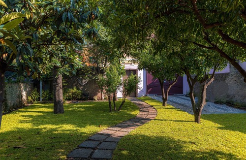 Coste Chalet De Esquí | Chalet Surrounded by Greenery in Giarre, Between the Ionian Sea, Taormina, Etna.