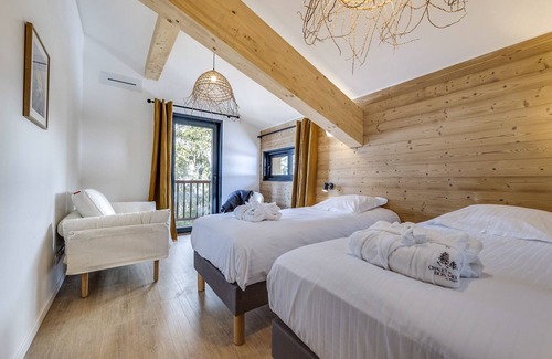 Plagne 1800 Chalet De Esquí | Chalet Tarentaise - Seven Bedroom Chalet, Sleeps 15