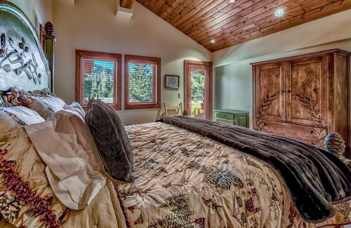 Sugar Bowl Resort Casa | Chalet Town Home 09