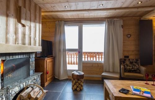 Val-Thorens Chalet De Esquí | "Chalet Triplex 12 Pers à Val Thorens - 4 Flocons Or, Cheminée, WiFi, Proche Pistes et Commerces" - FR-1-637-10