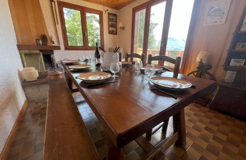 La Toussuire Chalet De Esquí | Chalet typique 3 chambres, près des pistes et ensoleillé, avec Wifi et parking - FR-1-416-222