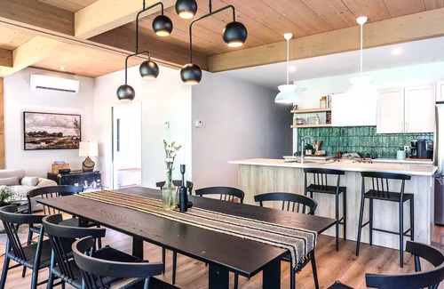 Labelle Chalet De Esquí | Chalet Van Haven – Spacious Mountain Chalet w/ Hot Tub, Lake Access & Game Room