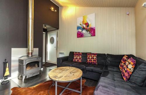 Wirtzfeld Casa | Chalet Vert in Bullange with Jacuzzi, cleaning included