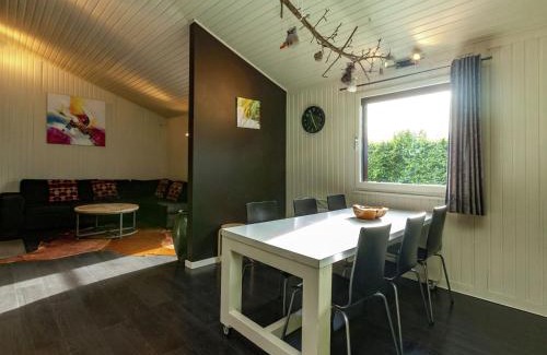 Wirtzfeld Casa | Chalet Vert in Bullange with Jacuzzi