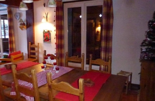 Nancroit Chalet De Esquí | Chalet, vista montaña, balcón, tv, local para esquís, 140m², Peisey-Vallandry