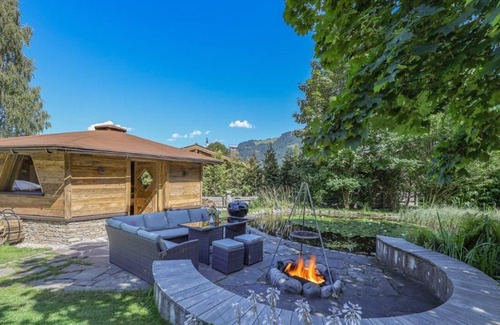Oberndorf bei Kitzbuhel Casa | El paraíso cerca de Kitzbühel, lujoso chalet Villa Rosa en el jardín del hotel Rosenhof