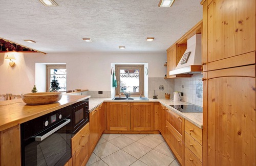 La Salle Chalet De Esquí | Chalet 'Vista Monte Bianco' con vistas a la montaña, jardín compartido y Wi-Fi