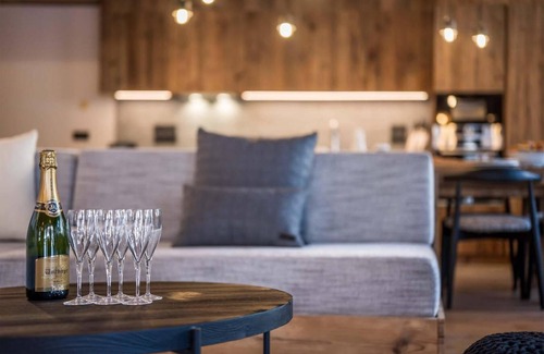 Le Fornet Chalet De Esquí | Chalet, wifi, sauna, terrace, fireplace or stove, parking, tv, ski locker, 150m², Val d'Isère