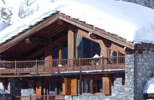 Le Cret Chalet De Esquí | Chalet, wifi, vista abierta, balcón, chimenea o estufa a leña, parking, tv, local para esquís, 170m²