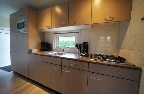 Velsen-Zuid Casa | Chalet with 2 bedrooms and a terrace