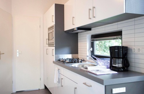 Velsen-Zuid Chalet De Esquí | Chalet with 2 bedrooms and a terrace