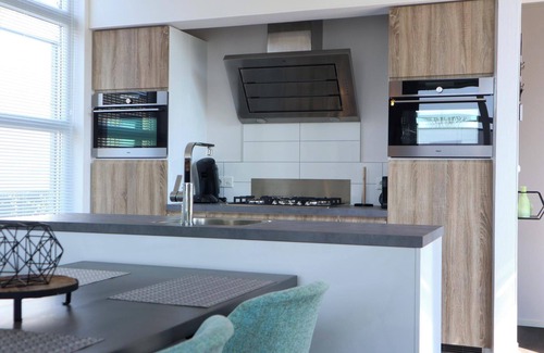 Hulshorst Casa | Chalet with 2 bedrooms and a terrace