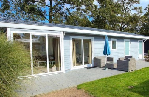 Hulshorst Casa | Chalet with 2 bedrooms and a terrace