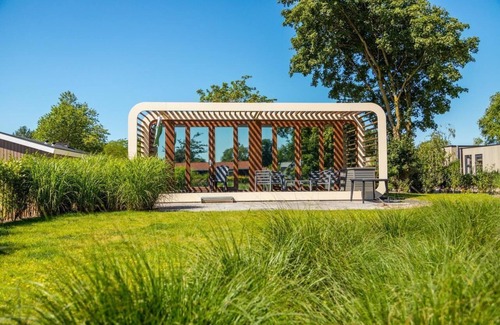 Hulshorst Casa | Chalet with 2 bedrooms, a bed box and a terrace