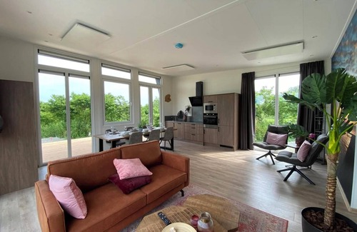 Hindeloopen Casa | Chalet with 3 bedrooms