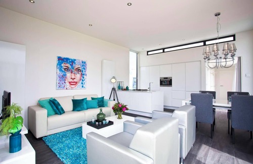 Nijkerk Casa | Chalet with 3 bedrooms and a terrace
