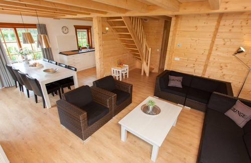 Lochem Casa | Chalet with 6 bedrooms and 2 parking spaces