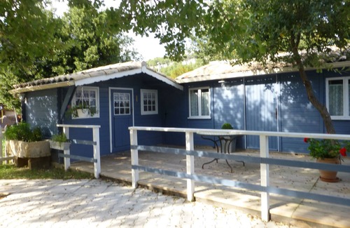 Merindol Cabaña | Chalet con piscina al pie de las gargantas regalón