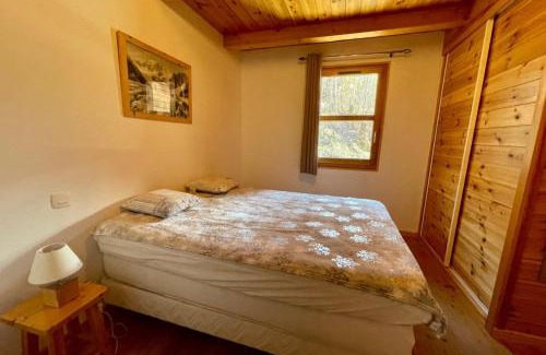 Forville Chalet De Esquí | Chalet with spacious garden in Briançon