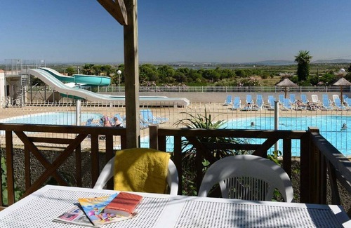Agde Casa | Acogedor chalet con terraza en una zona boscosa cerca de Agde