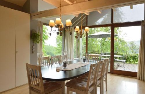 Bellevaux-Ligneuville Chalet De Esquí | Chalet with Valley Views,