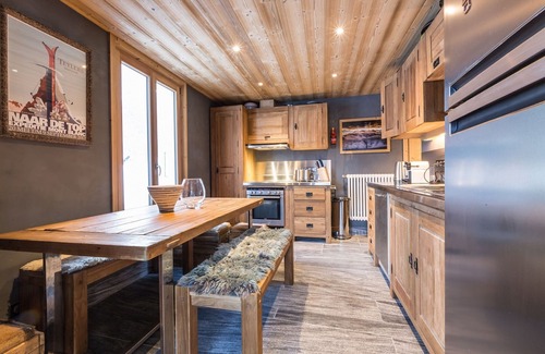 Chamonix City Centre Cabaña | Chalet Yolo - un chalet con capacidad para 9 personas en 3 habitaciones