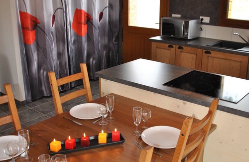 Rix Chalet De Esquí | Alquiler 100% Nature Jura - Chalets 2-8 pers