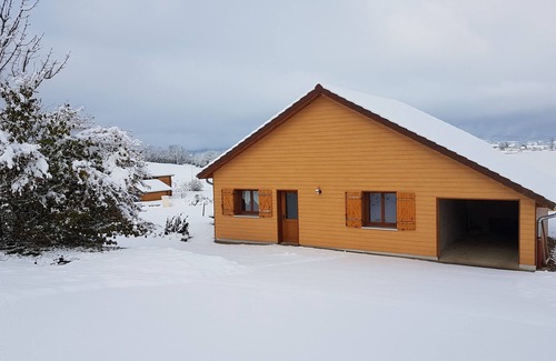 Rix Chalet De Esquí | Alquiler 100% Nature Jura - Chalets 2-8 pers