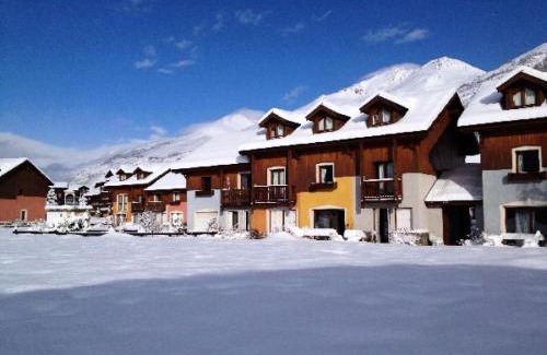 La Salle-les-Alpes Apartamento | Chalets Jardin Alpin - Chalet mitoyen duplex lumineux · Accès pistes par navette · Wifi gratuit · vue dégagée MAE-4794