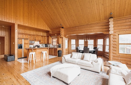 Fiddler Lake Resort Chalet De Esquí | ChaletsOasis Deer59