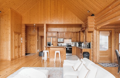 Fiddler Lake Resort Chalet De Esquí | ChaletsOasis Deer59