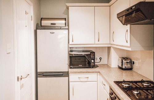 Wyke Regis Casa | Chalkhill View - Idyllic, Sea Views & Parking
