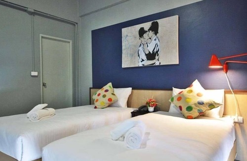 Rawai Hotel | Chalong Sea Breeze