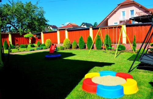 Liptovske Sliace Chalet De Esquí | Chalupa Riviéra - Liptov, Bešeňová