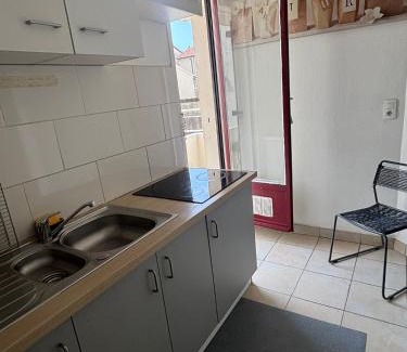 Epinay-sur-Seine Cama Y Desayuno | Chambre à 20 minutes de Paris TOUR EIFFEL, APPARTEMENT COMMUN