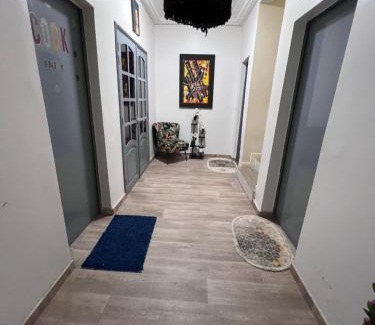 Yof Casa | Chambre Élégante dans une villa