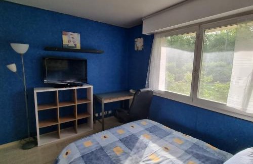 Rosny-sous-Bois Casa | Chambre 15 m SDB et toilettes privatives
